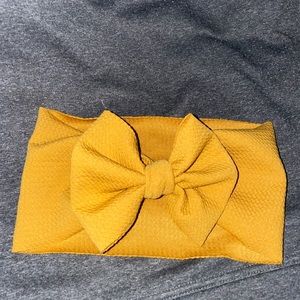 Dandelion head wrap with Bow